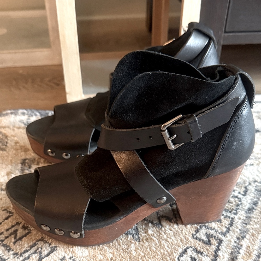 Free People Rendering Platform Black Leather/Suede Open Toe Clogs